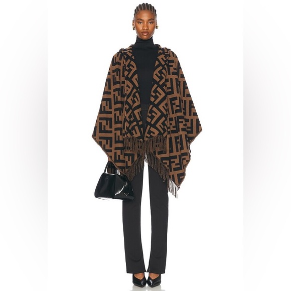 Fendi Jackets & Blazers - NEW FALL 26’ FENDI Roma 🤍 w/ Tags Reversible Shawl Brushed Poncho Scarf Wrap